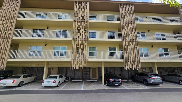 105 ISLAND WAY 112, Clearwater Beach, FL 33767