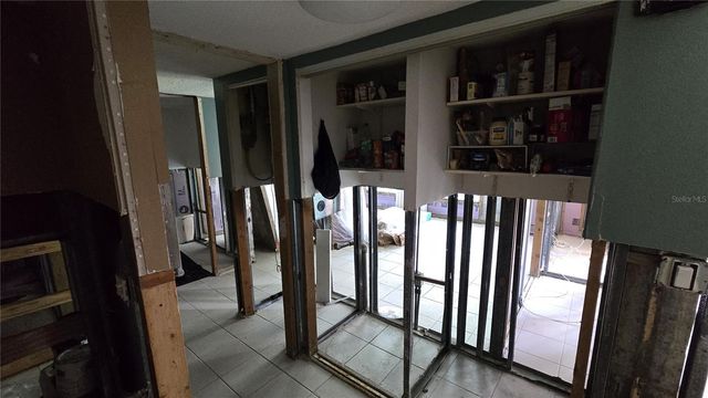 105 ISLAND WAY 112, Clearwater Beach, FL 33767