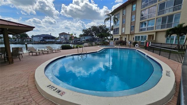 105 ISLAND WAY 112, Clearwater Beach, FL 33767