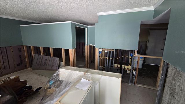 105 ISLAND WAY 112, Clearwater Beach, FL 33767