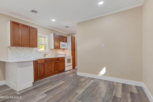 100 Maple Drive B, Lafayette, LA 70506