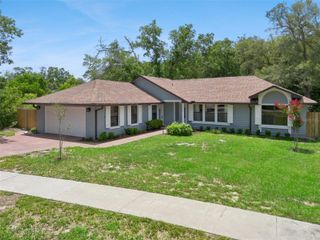 125 DONNA CIRCLE, Sanford, FL 32773