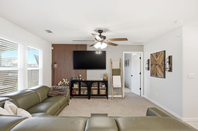 12088 Kadota Ave, Waterford, CA 95386