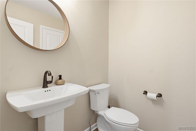 335 Cardinal Way, North Tonawanda, NY 14120