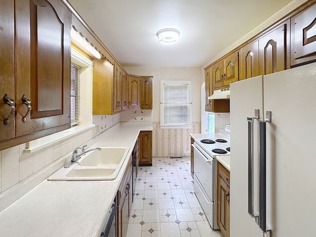 2117 23rd Avenue, Rock Island, IL 61201