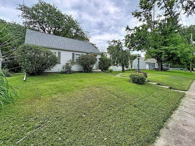 2117 23rd Avenue, Rock Island, IL 61201
