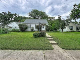 2117 23rd Avenue, Rock Island, IL 61201