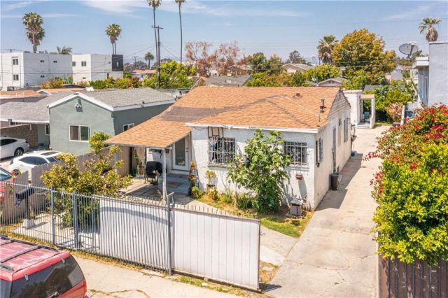 5441 Smiley Drive, Los Angeles, CA 90016