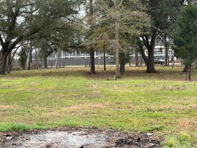 509 Krenek Road, Crosby, TX 77532