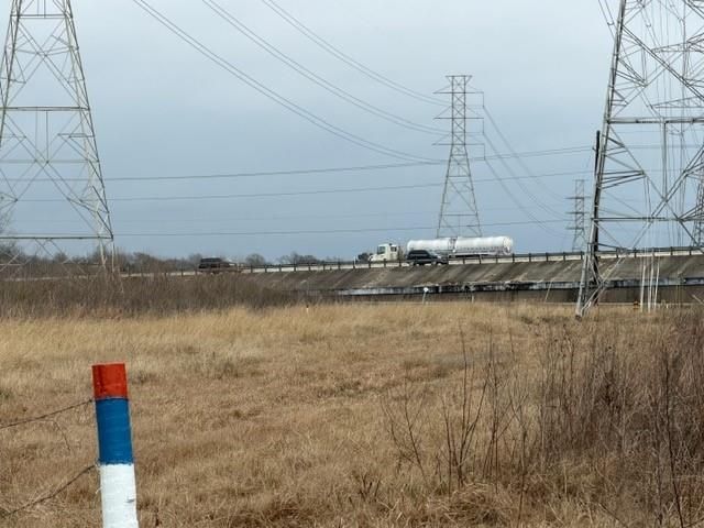 509 Krenek Road, Crosby, TX 77532