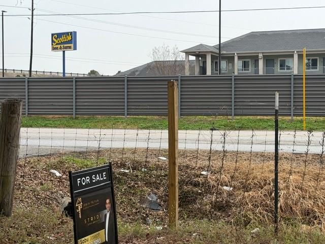 509 Krenek Road, Crosby, TX 77532