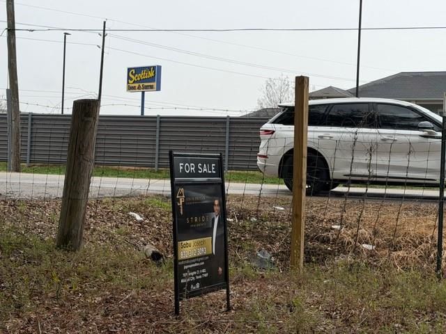 509 Krenek Road, Crosby, TX 77532