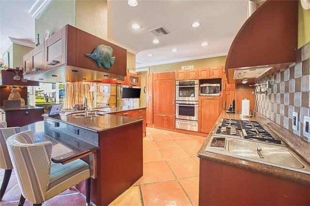 130 Montrose DR, Fort Myers, FL 33919