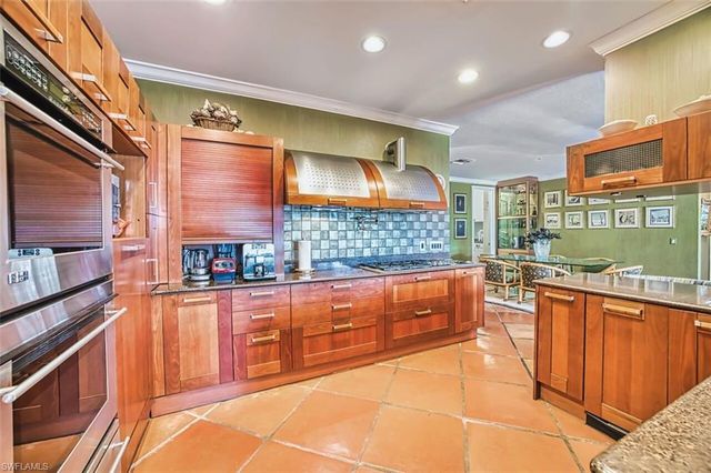 130 Montrose DR, Fort Myers, FL 33919