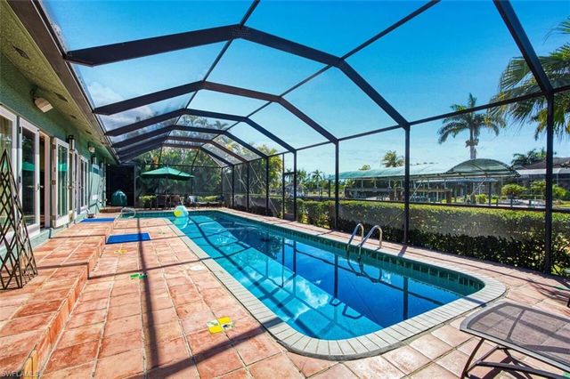 130 Montrose DR, Fort Myers, FL 33919