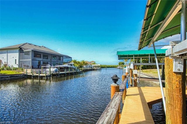 130 Montrose DR, Fort Myers, FL 33919