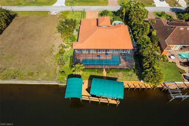 130 Montrose DR, Fort Myers, FL 33919