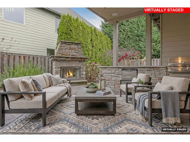 7915 Sw SUMMERTON St, Wilsonville, OR 97070