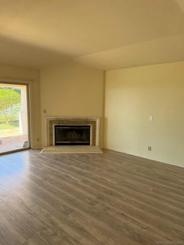 5574 Caminito Genio, La Jolla, CA 92037