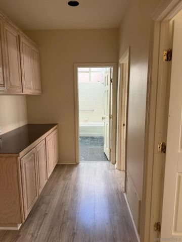 5574 Caminito Genio, La Jolla, CA 92037