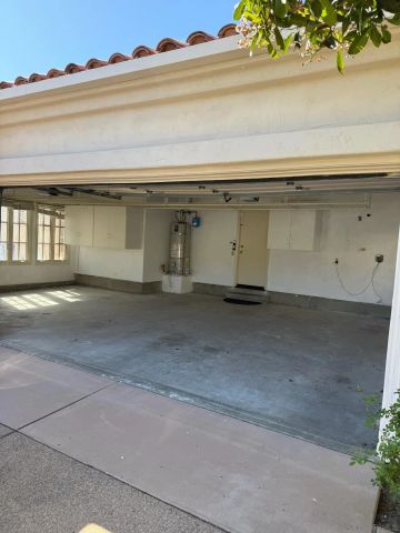 5574 Caminito Genio, La Jolla, CA 92037