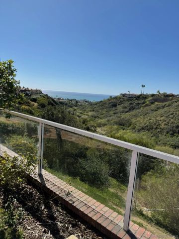 5574 Caminito Genio, La Jolla, CA 92037