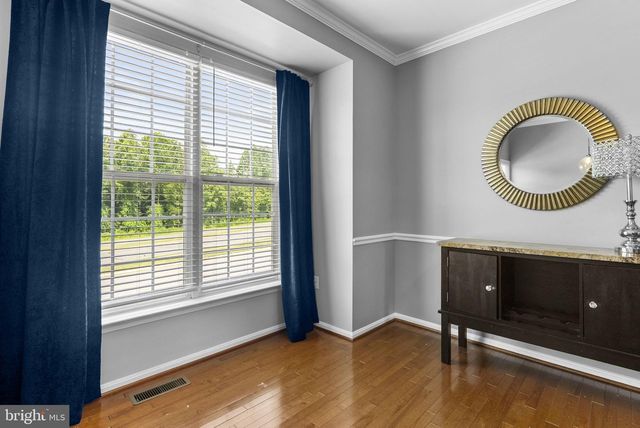 15305 BRAZIL CIR, Woodbridge, VA 22193