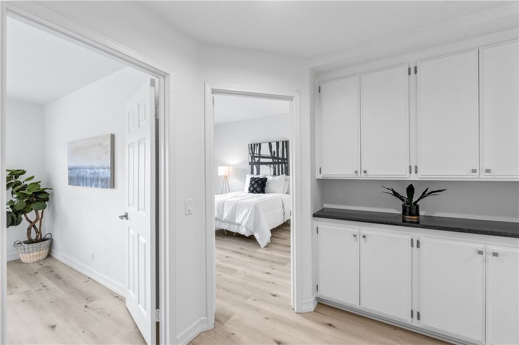 Image 30 of property listing at 8192 Sandcove Cir 106, Huntington Beach, CA 92646