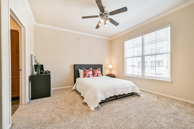 1711 Old Spanish Trail 340, Houston, TX 77054