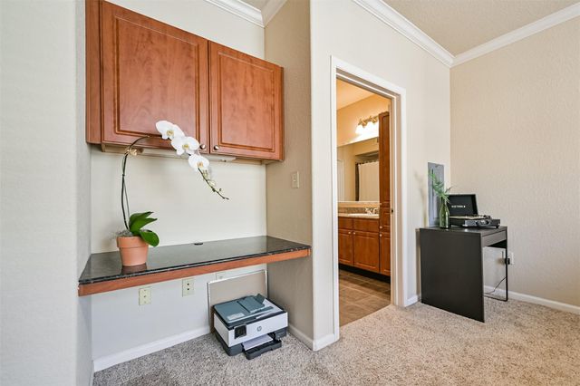 1711 Old Spanish Trail 340, Houston, TX 77054