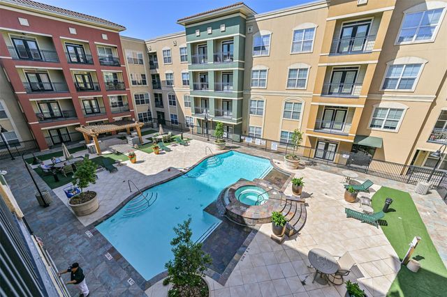 1711 Old Spanish Trail 340, Houston, TX 77054