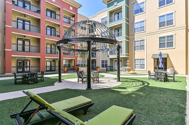 1711 Old Spanish Trail 340, Houston, TX 77054