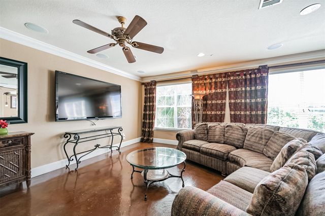 1711 Old Spanish Trail 340, Houston, TX 77054