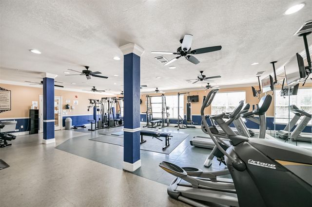 1711 Old Spanish Trail 340, Houston, TX 77054