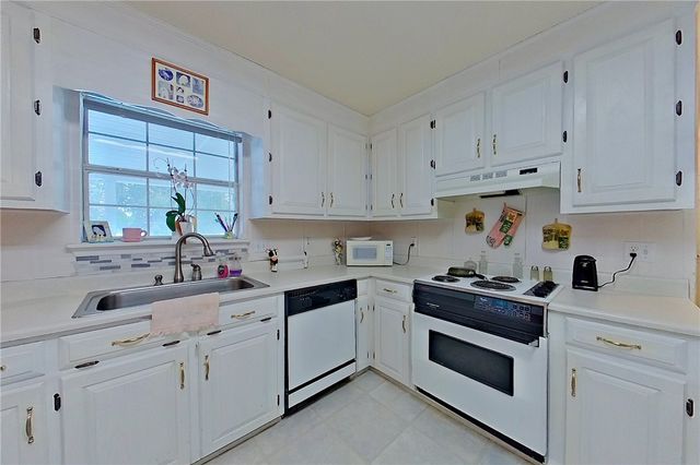 915 Jane Street, Blackshear, GA 31516