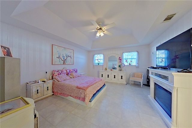 915 Jane Street, Blackshear, GA 31516