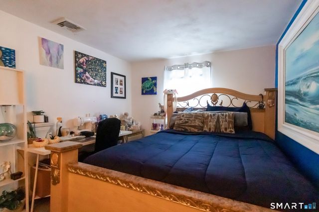 300 Goodwin Street, East Hartford, CT 06108