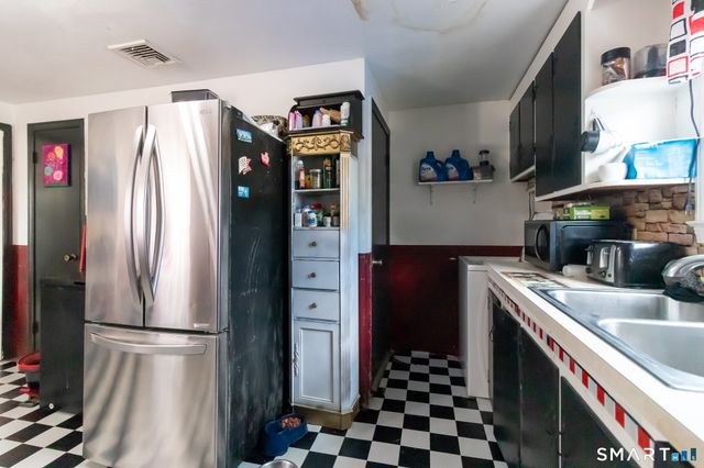 300 Goodwin Street, East Hartford, CT 06108