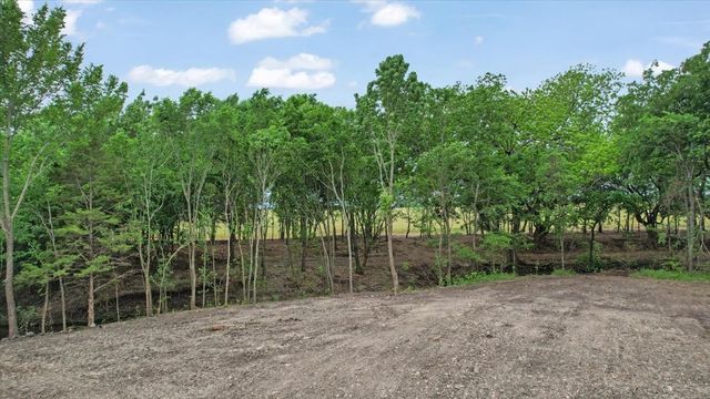 000 Jameson, Van Alstyne, TX 75495