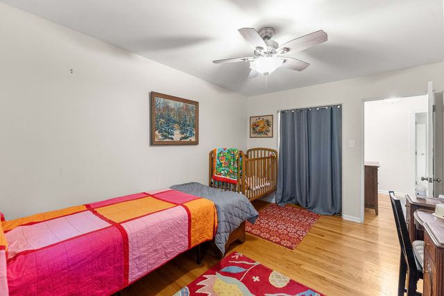 8711 W 123rd Street, Palos Park, IL 60464
