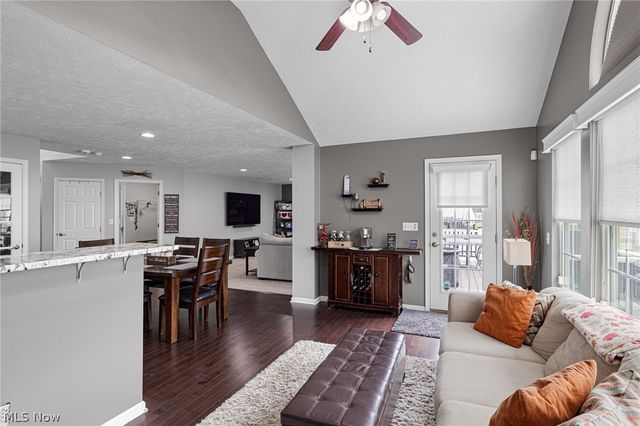 3228 Burnham Drive, Brunswick, OH 44212