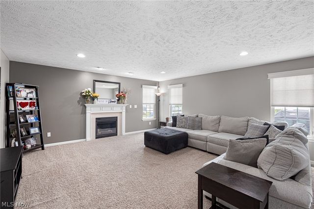 3228 Burnham Drive, Brunswick, OH 44212