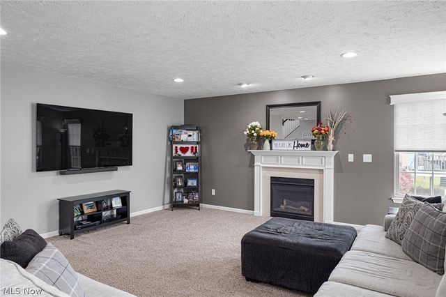 3228 Burnham Drive, Brunswick, OH 44212