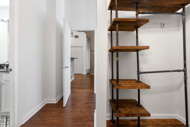 1001 W 15th Street 318, Chicago, IL 60608
