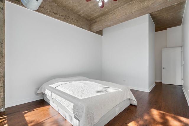 1001 W 15th Street 318, Chicago, IL 60608