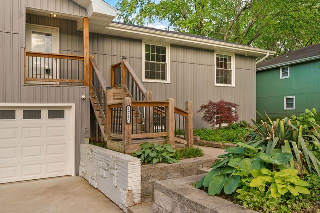 4740 S Glenn Avenue, Springfield, MO 65810