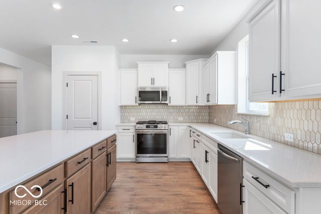 11923 Charles Eric Way, Noblesville, IN 46060