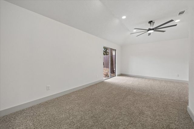 9214 N Grandview Park Drive, Spring, TX 77379