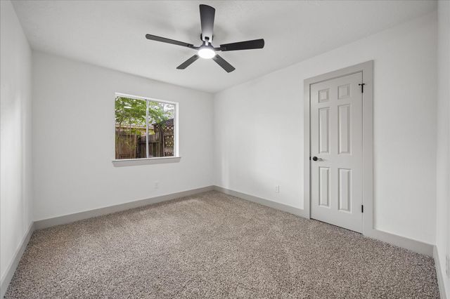 9214 N Grandview Park Drive, Spring, TX 77379