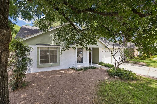 9214 N Grandview Park Drive, Spring, TX 77379